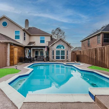 * *Astounding House **Perfect For Family And Friends , Pool , Hot Tub, & Game Room Алън Екстериор снимка